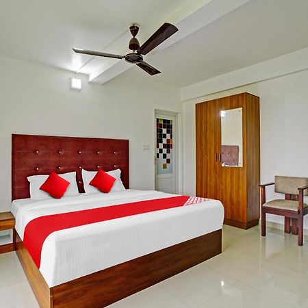 Hotel Oyo Flagship 81260 Star Lights Munnar Exterior foto